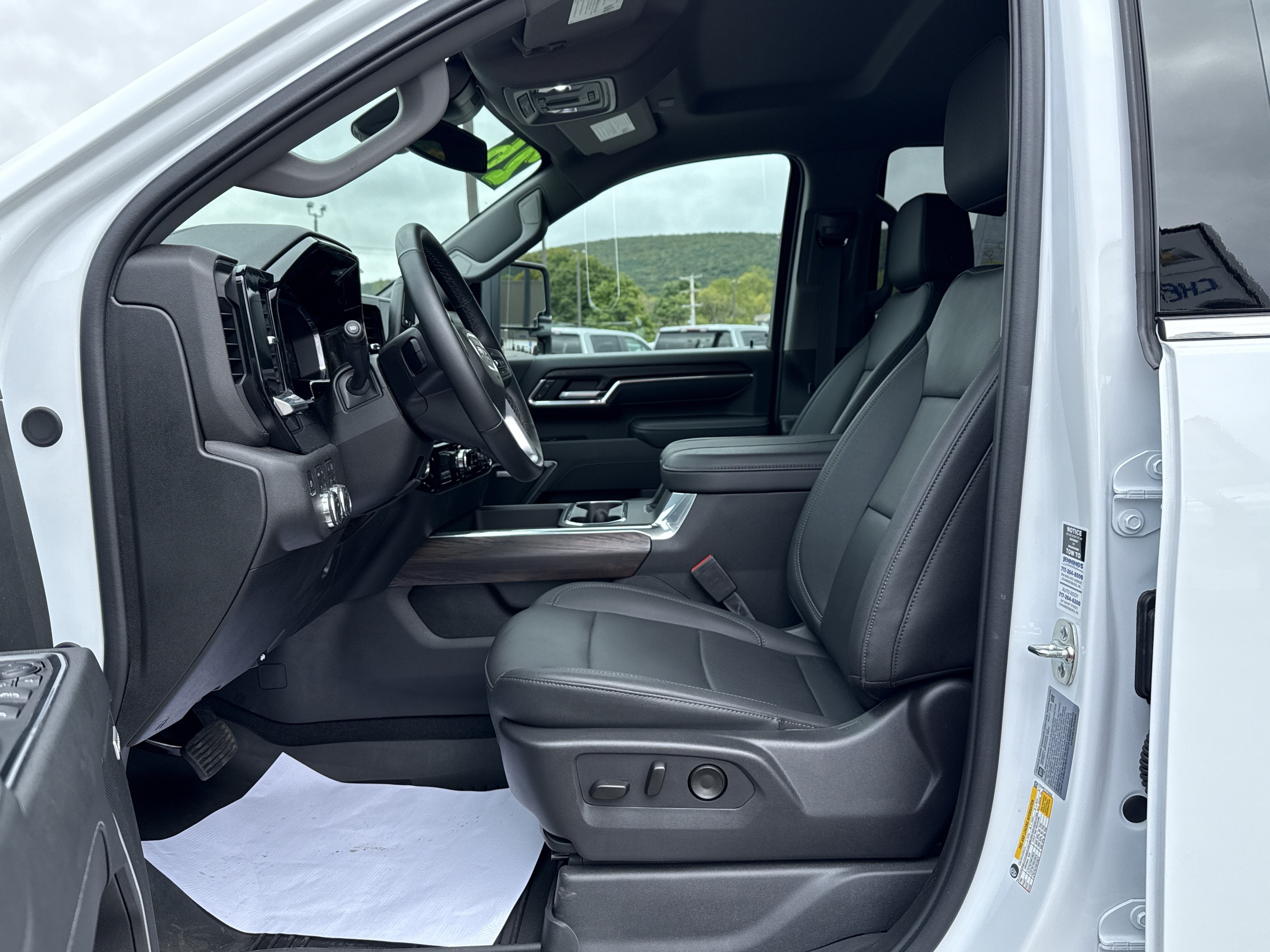 2026 GMC Sierra 3500HD SLT
