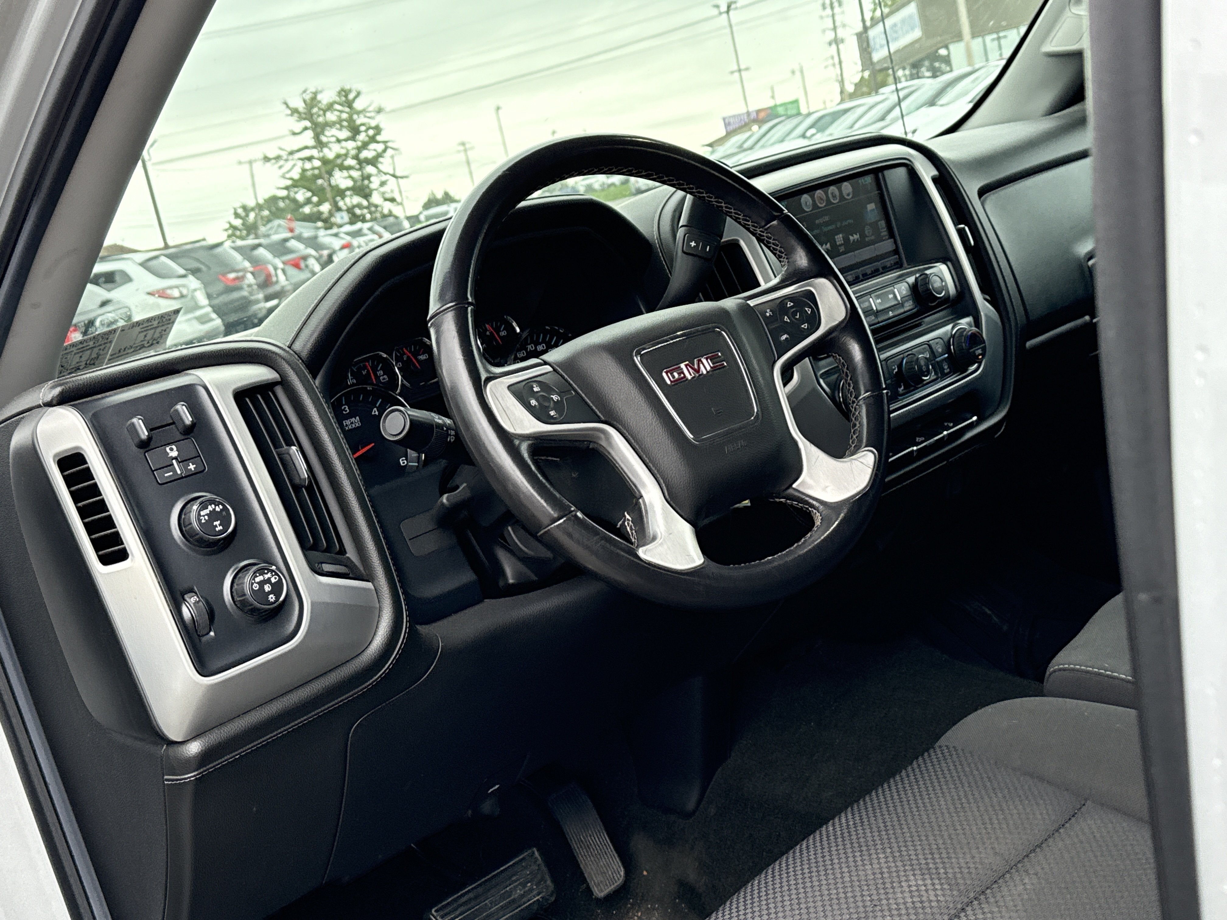 2017 GMC Sierra 1500 SLE