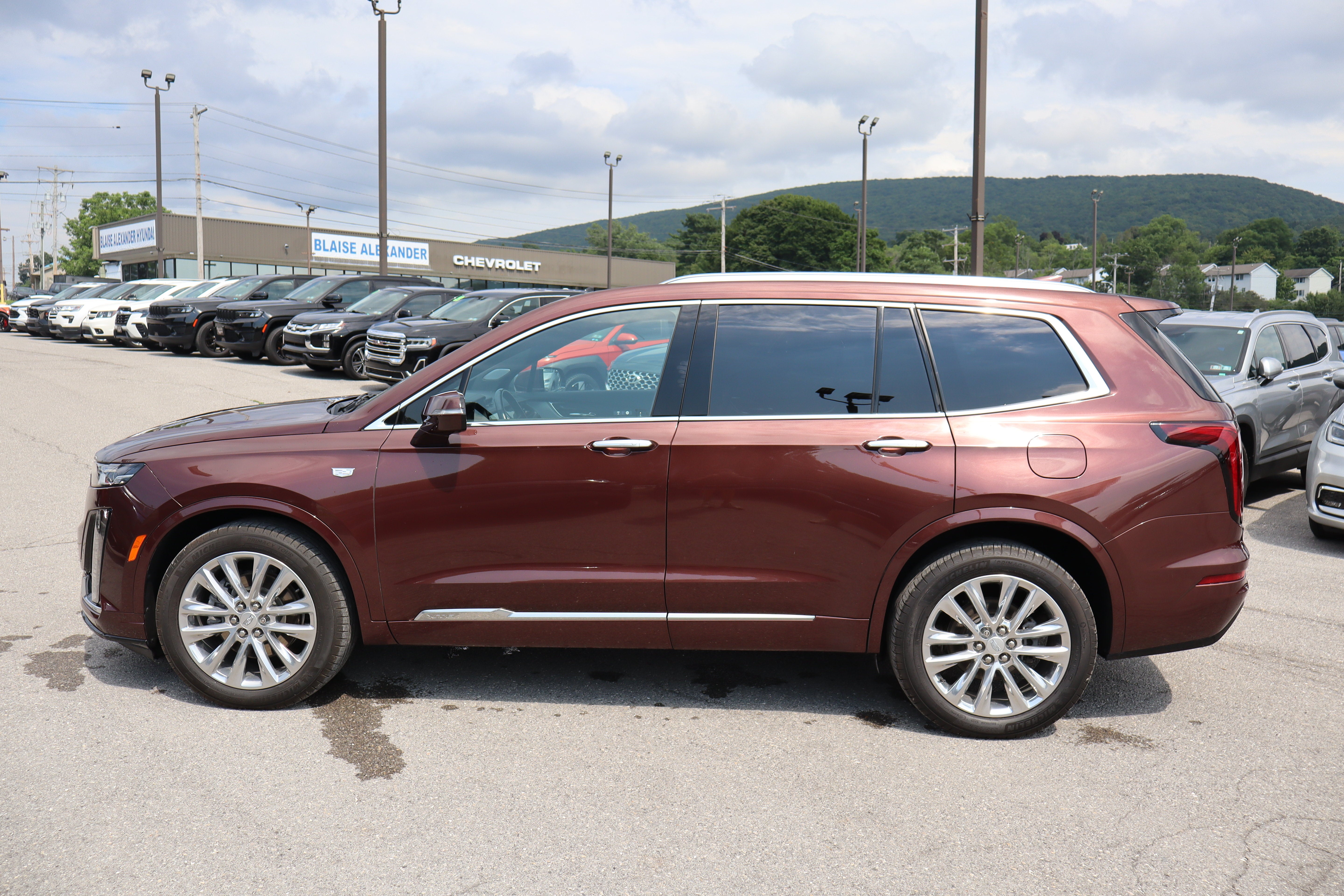 2022 Cadillac XT6 Premium Luxury