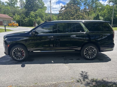 2023 Cadillac Escalade ESV 4WD Premium Luxury