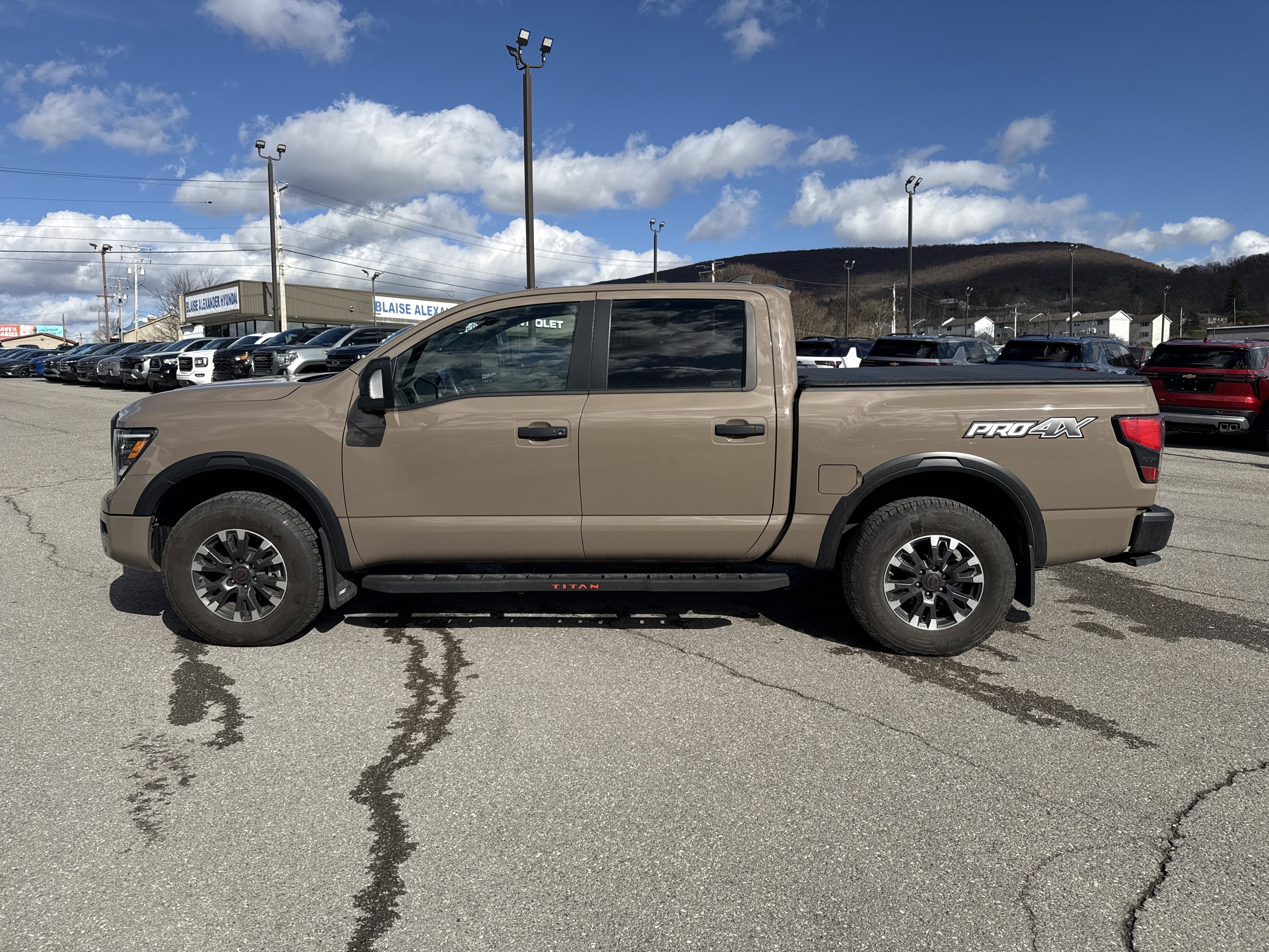 2024 Nissan Titan PRO-4X