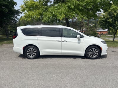 2021 Chrysler Pacifica Hybrid Touring L