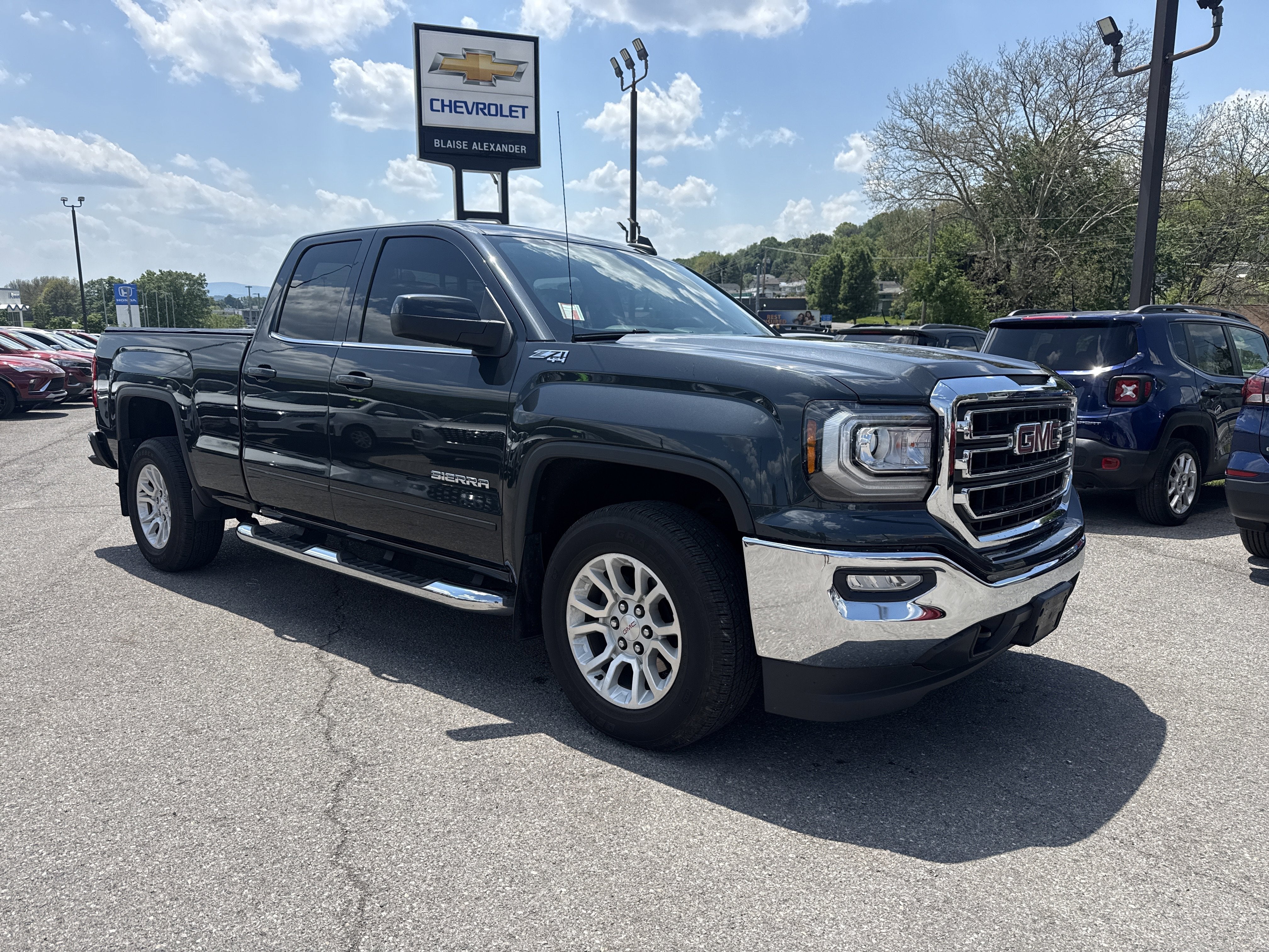 2018 GMC Sierra 1500 SLE