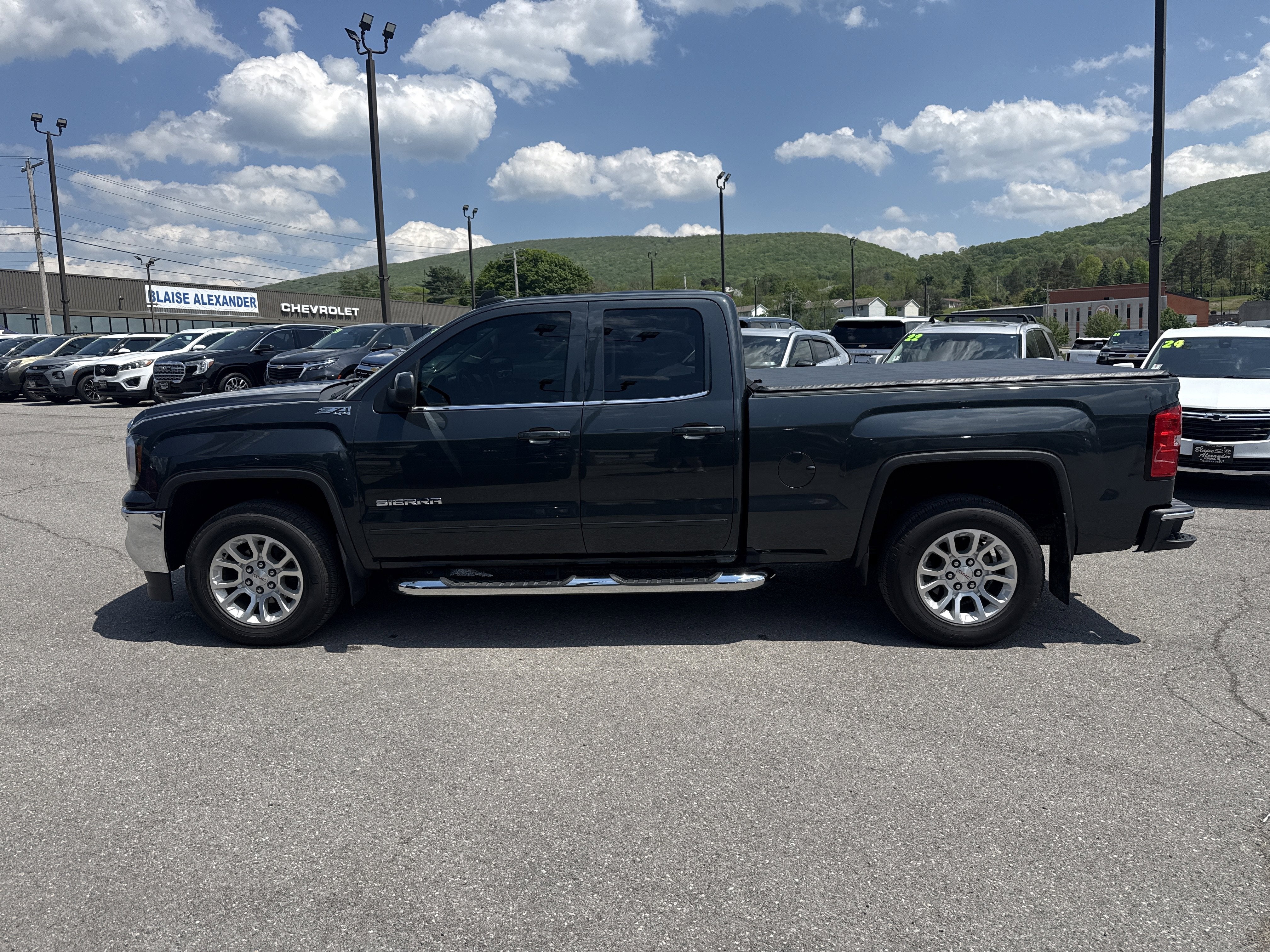2018 GMC Sierra 1500 SLE