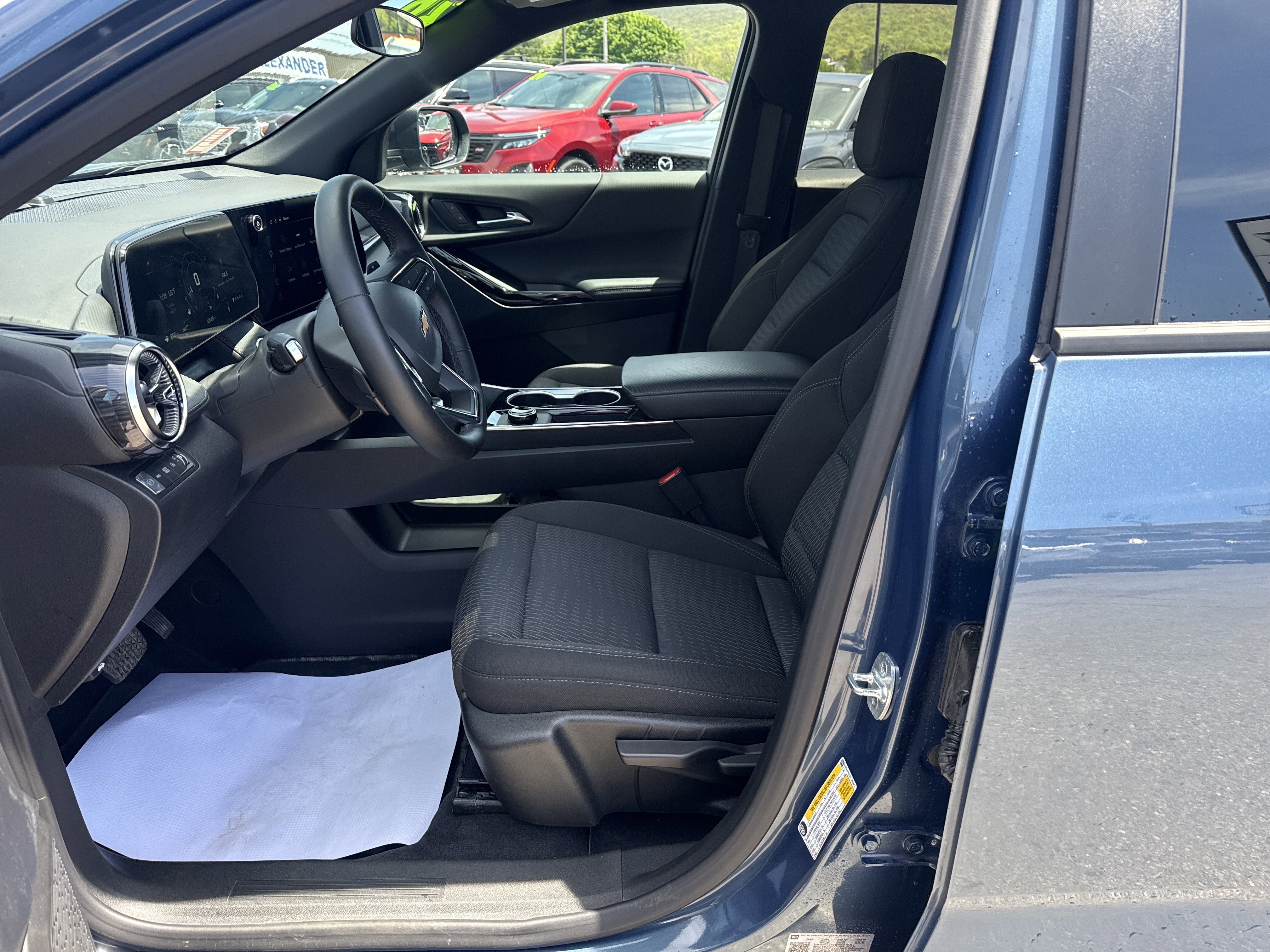 2026 Chevrolet Equinox AWD LT
