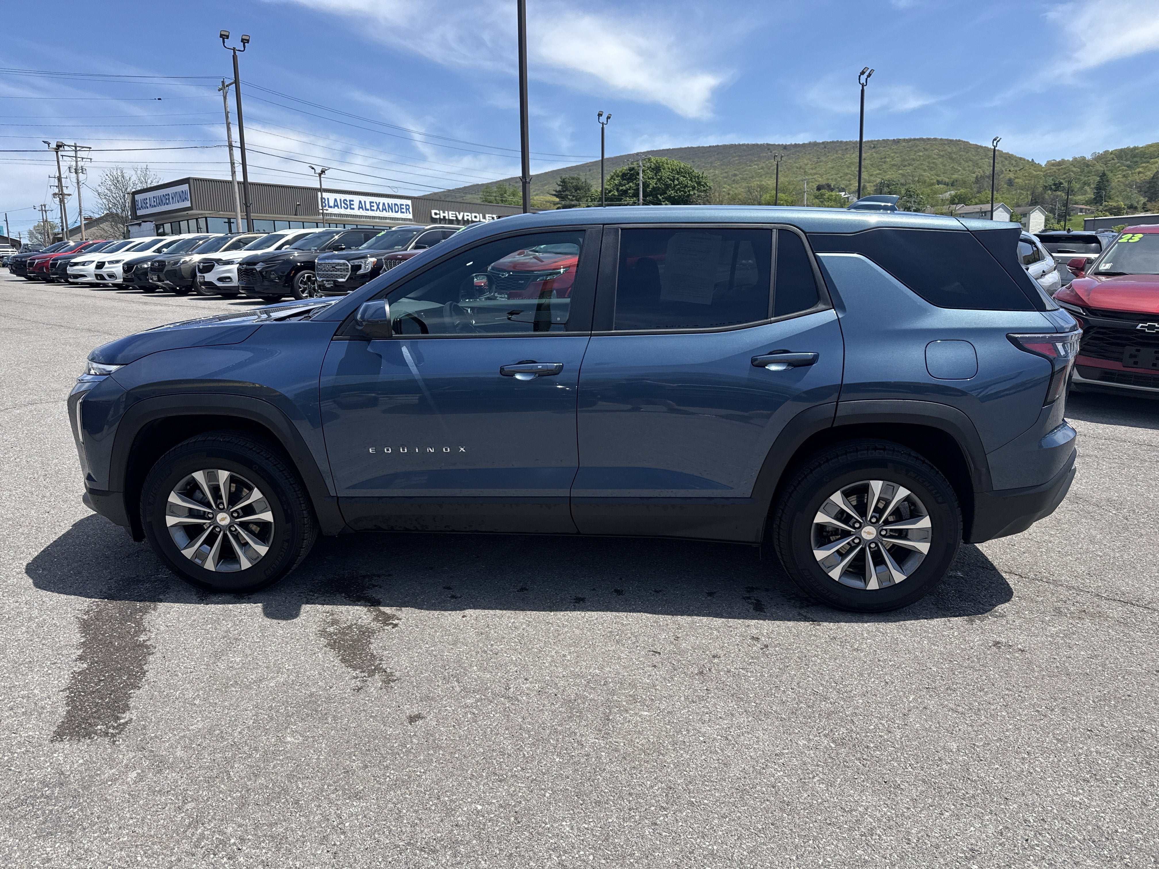 2026 Chevrolet Equinox AWD LT