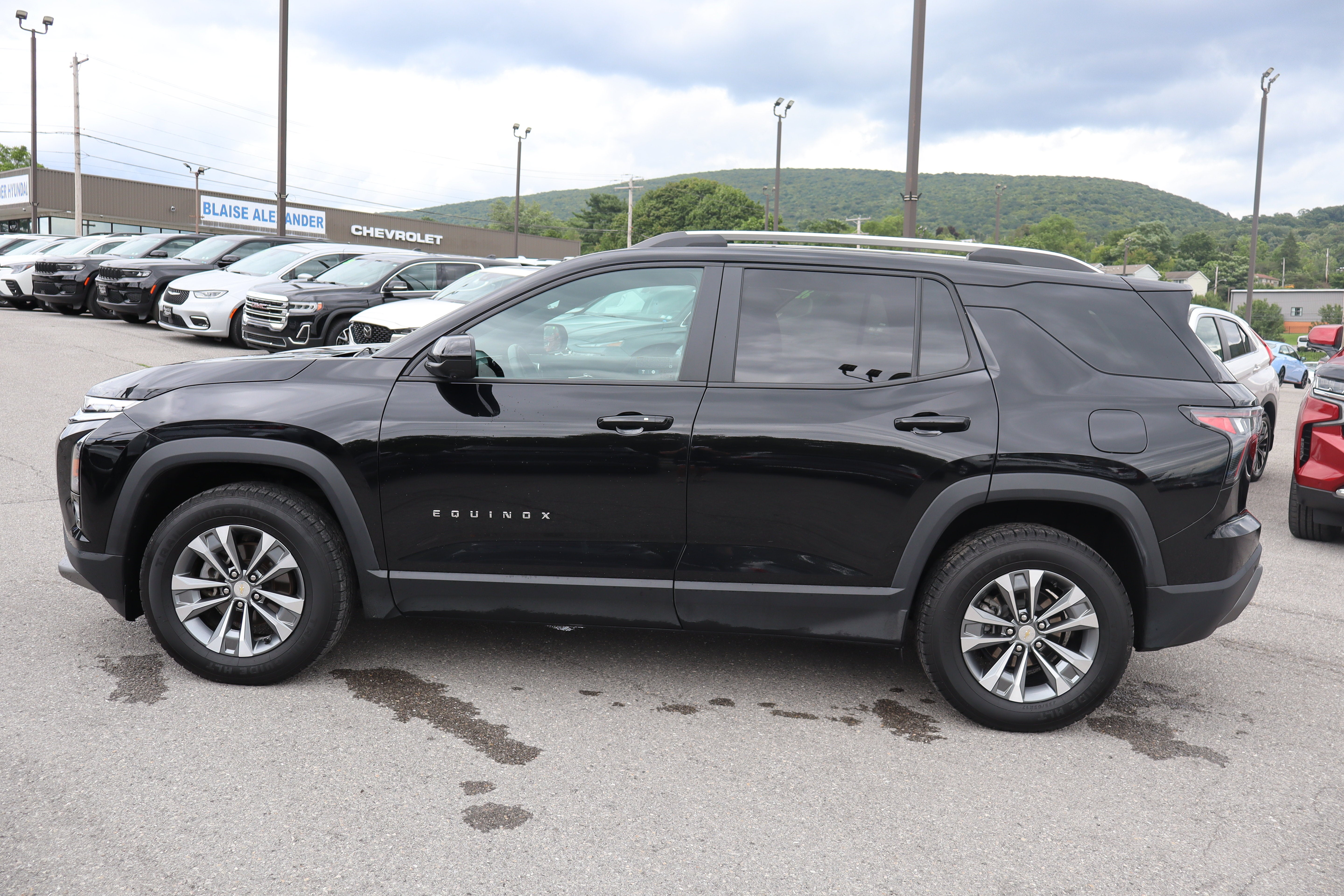 2025 Chevrolet Equinox AWD LT