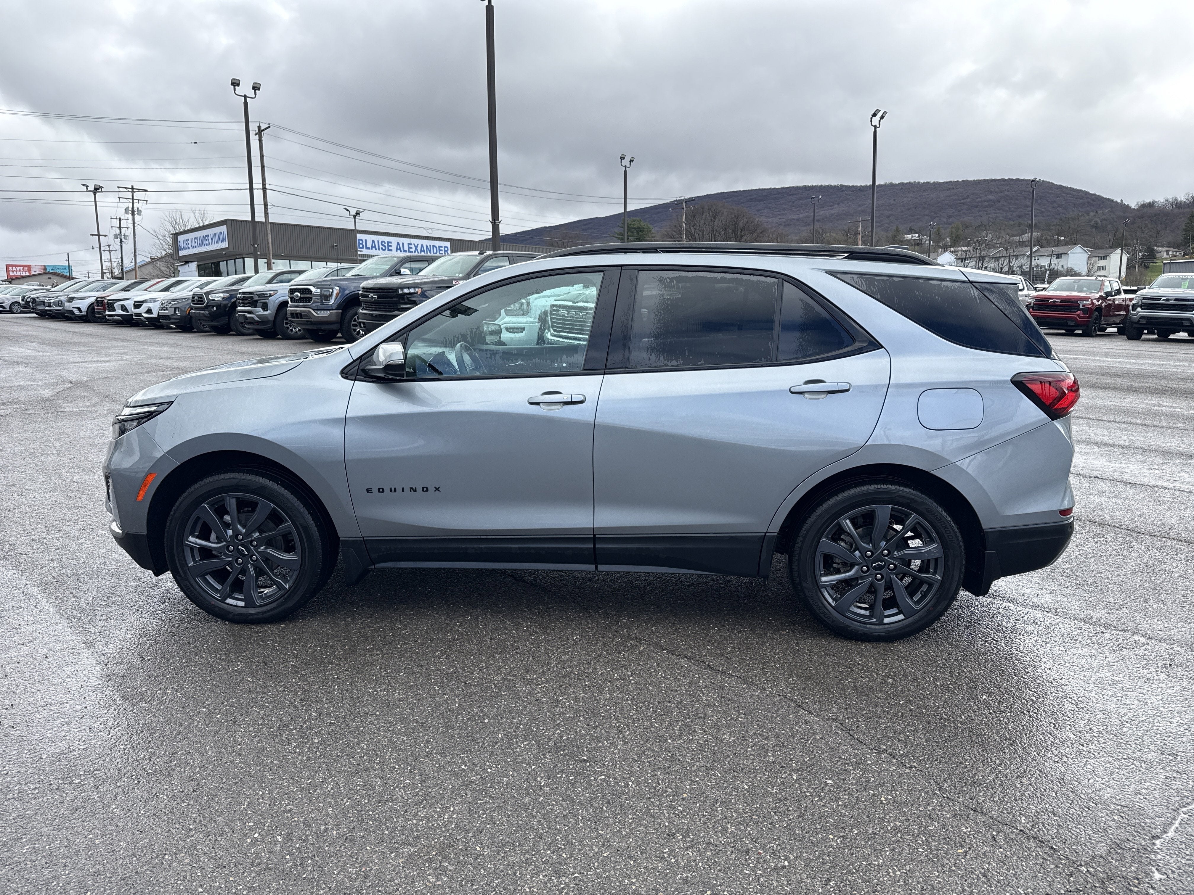 2024 Chevrolet Equinox RS