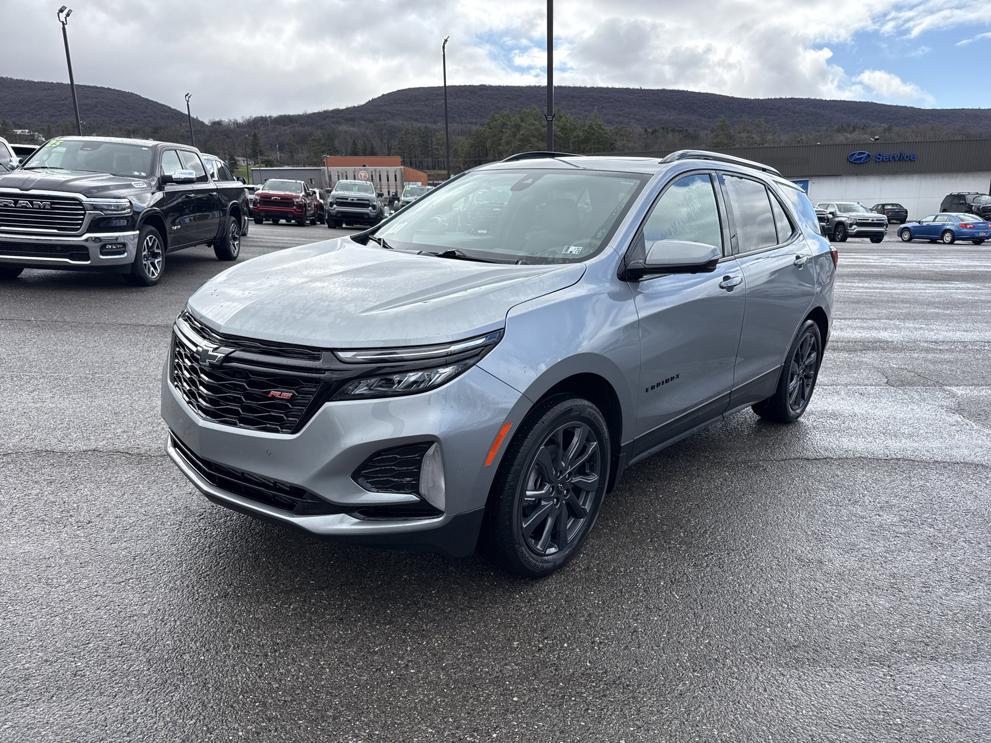 2024 Chevrolet Equinox RS