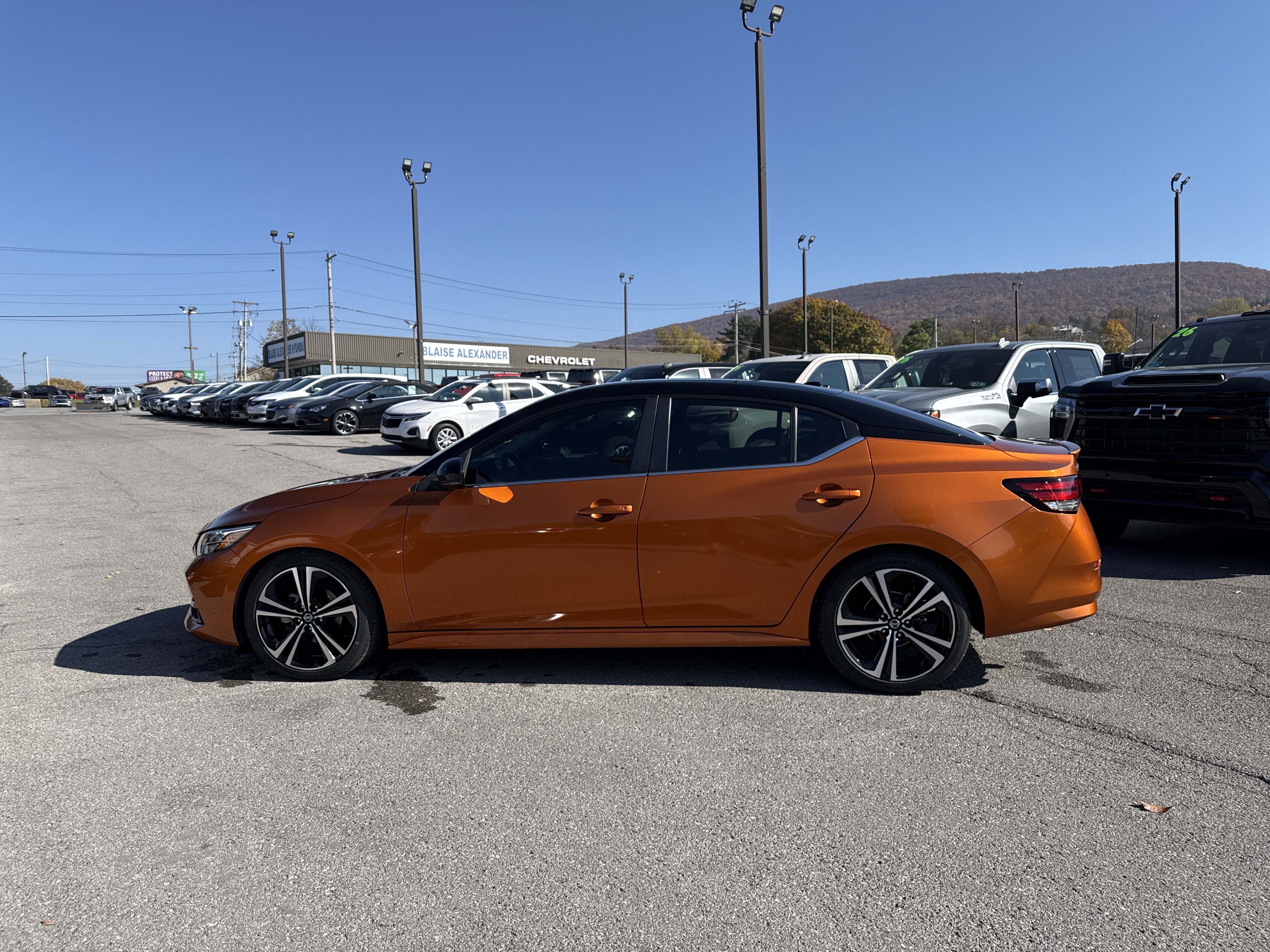 2020 Nissan Sentra SR