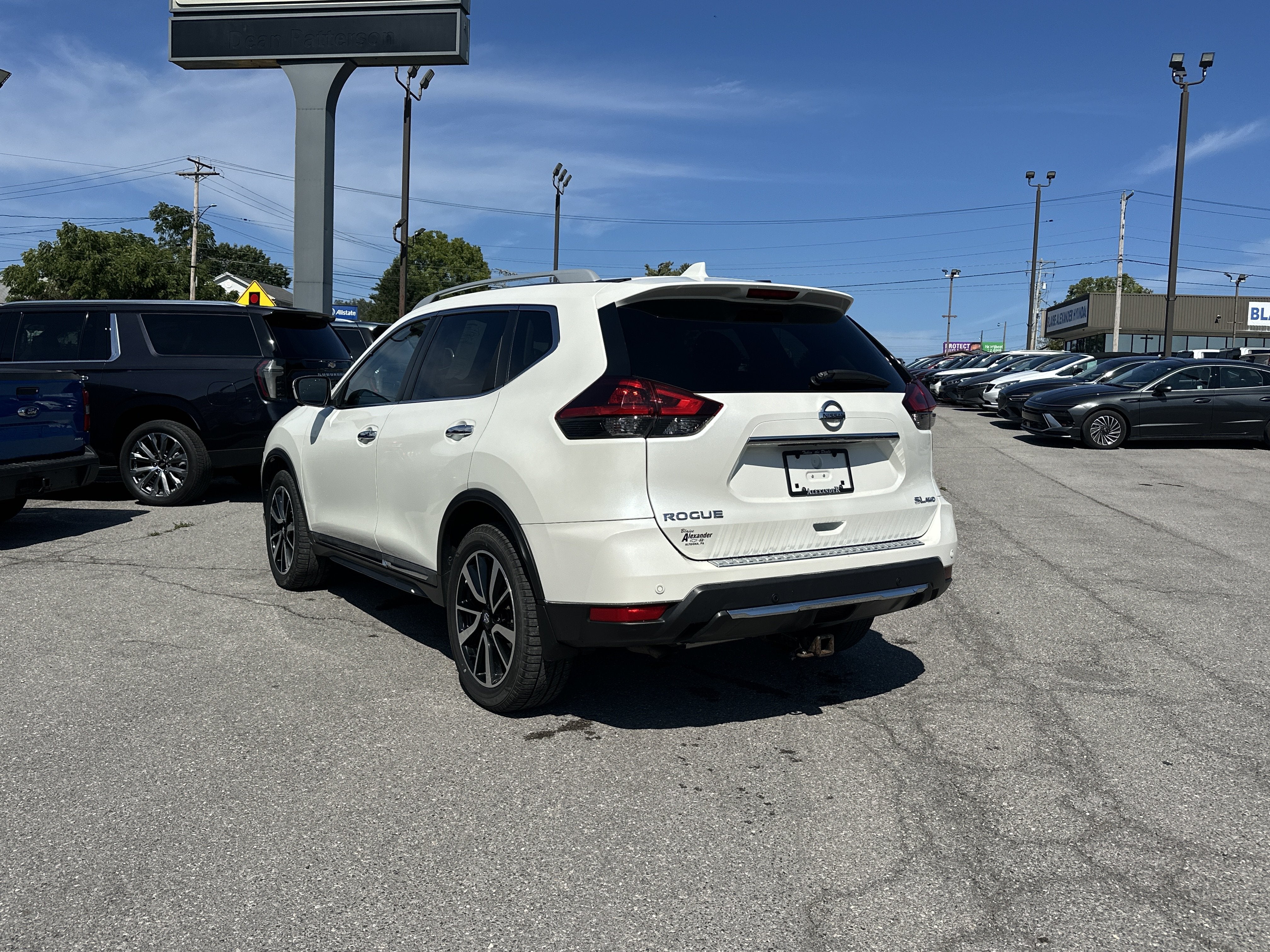 2020 Nissan Rogue SL