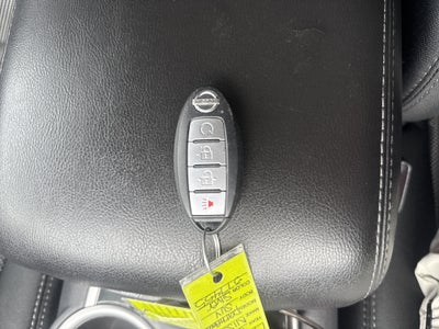 2020 Nissan Pathfinder SV