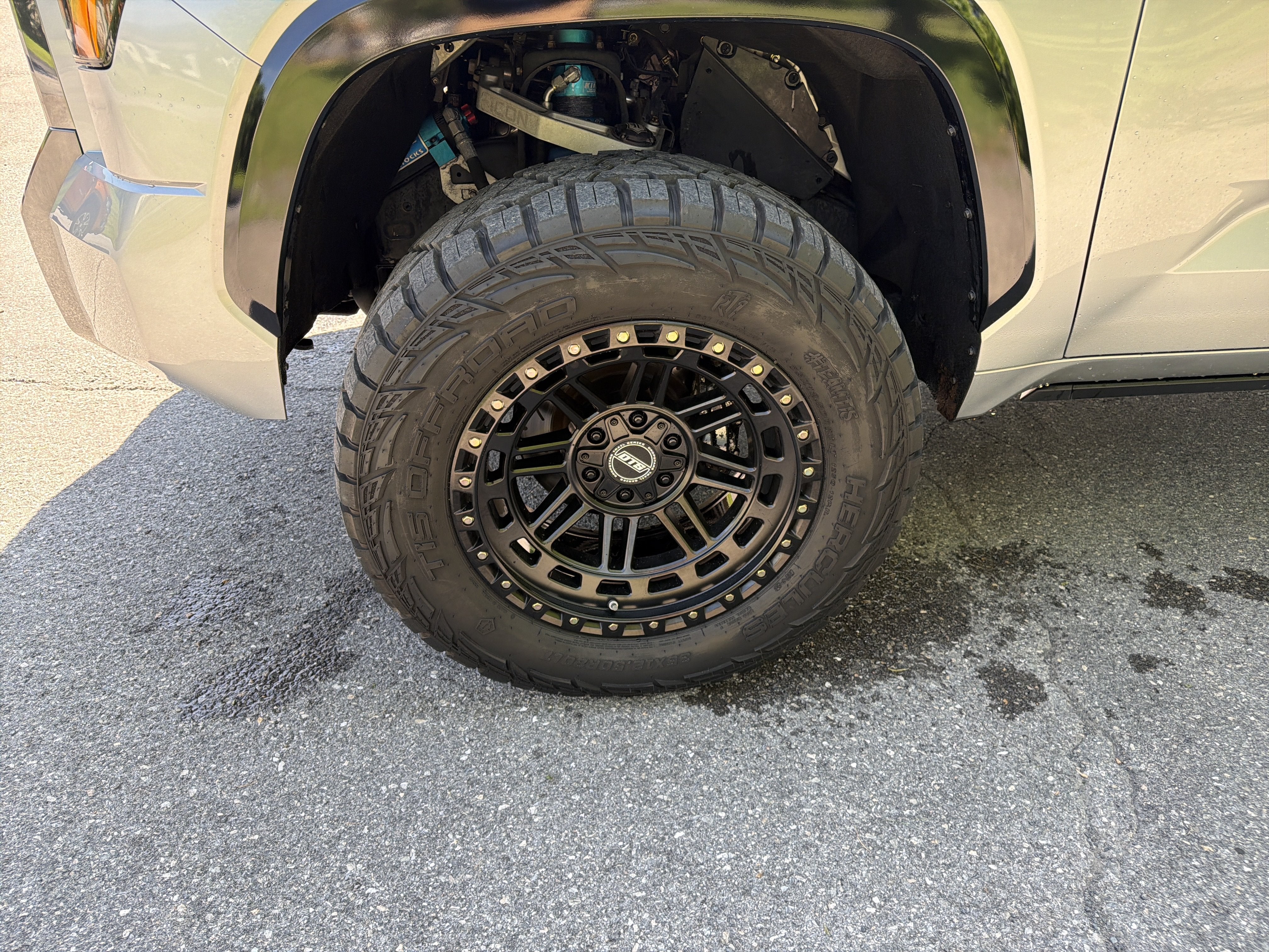 2022 Toyota Tundra 4WD Platinum