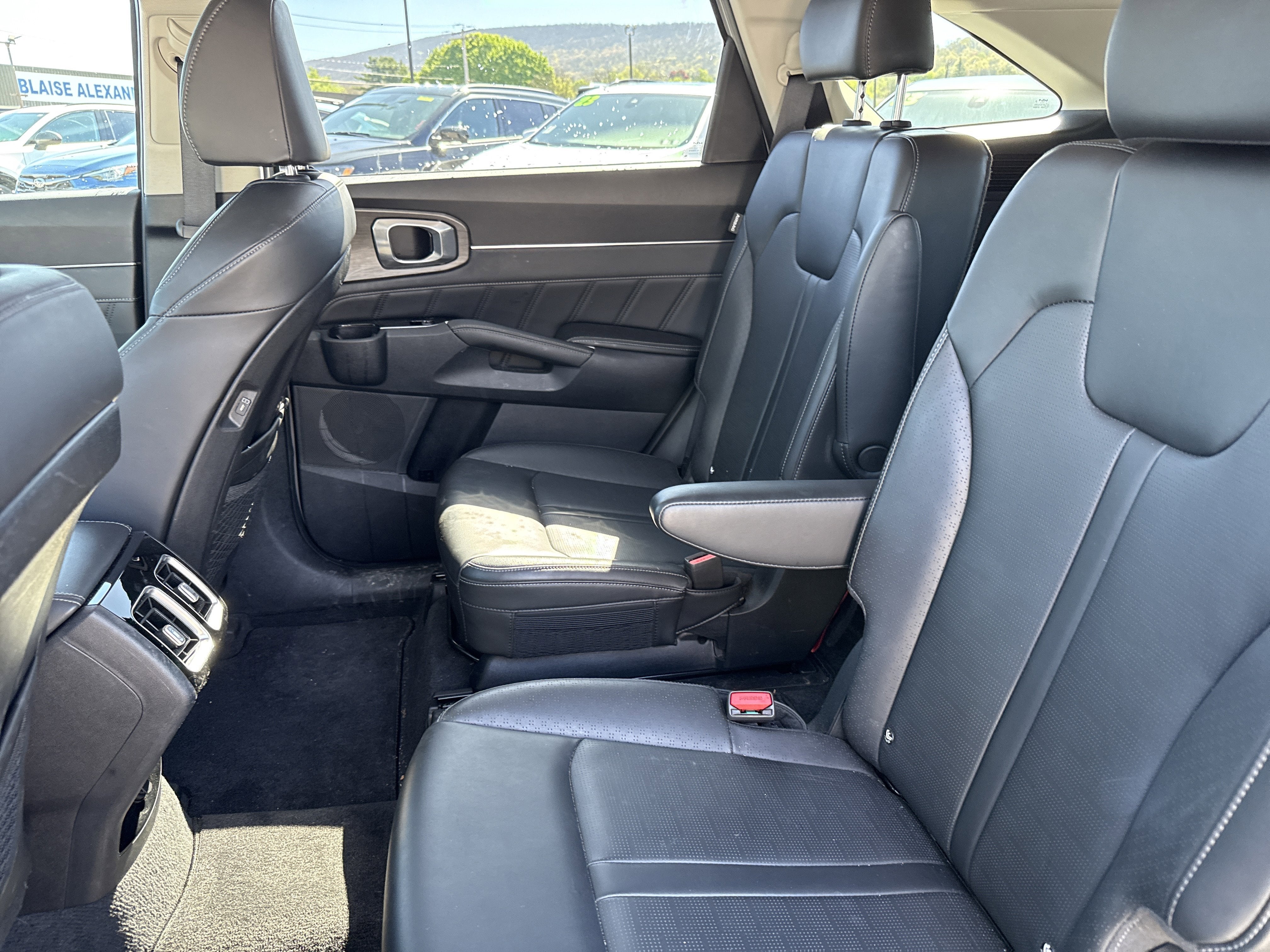 2024 Kia Sorento X-Line SX