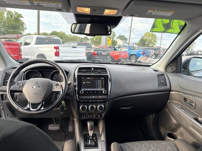 2022 Mitsubishi Outlander Sport LE