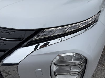 2022 Mitsubishi Outlander ES