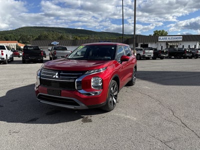 2025 Mitsubishi Outlander SE