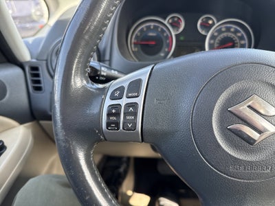 2012 Suzuki SX4 LE