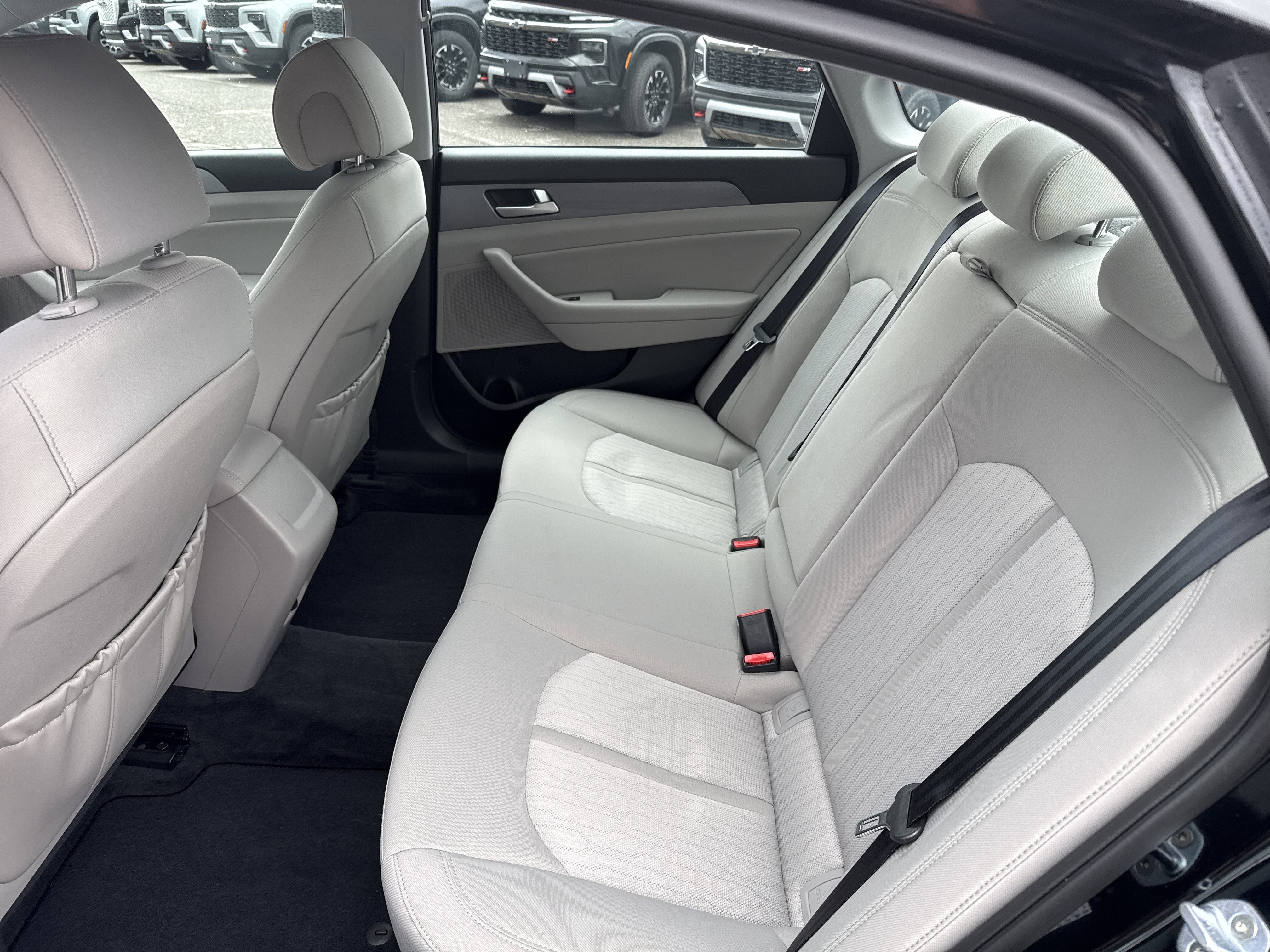 2017 Hyundai Sonata Hybrid SE