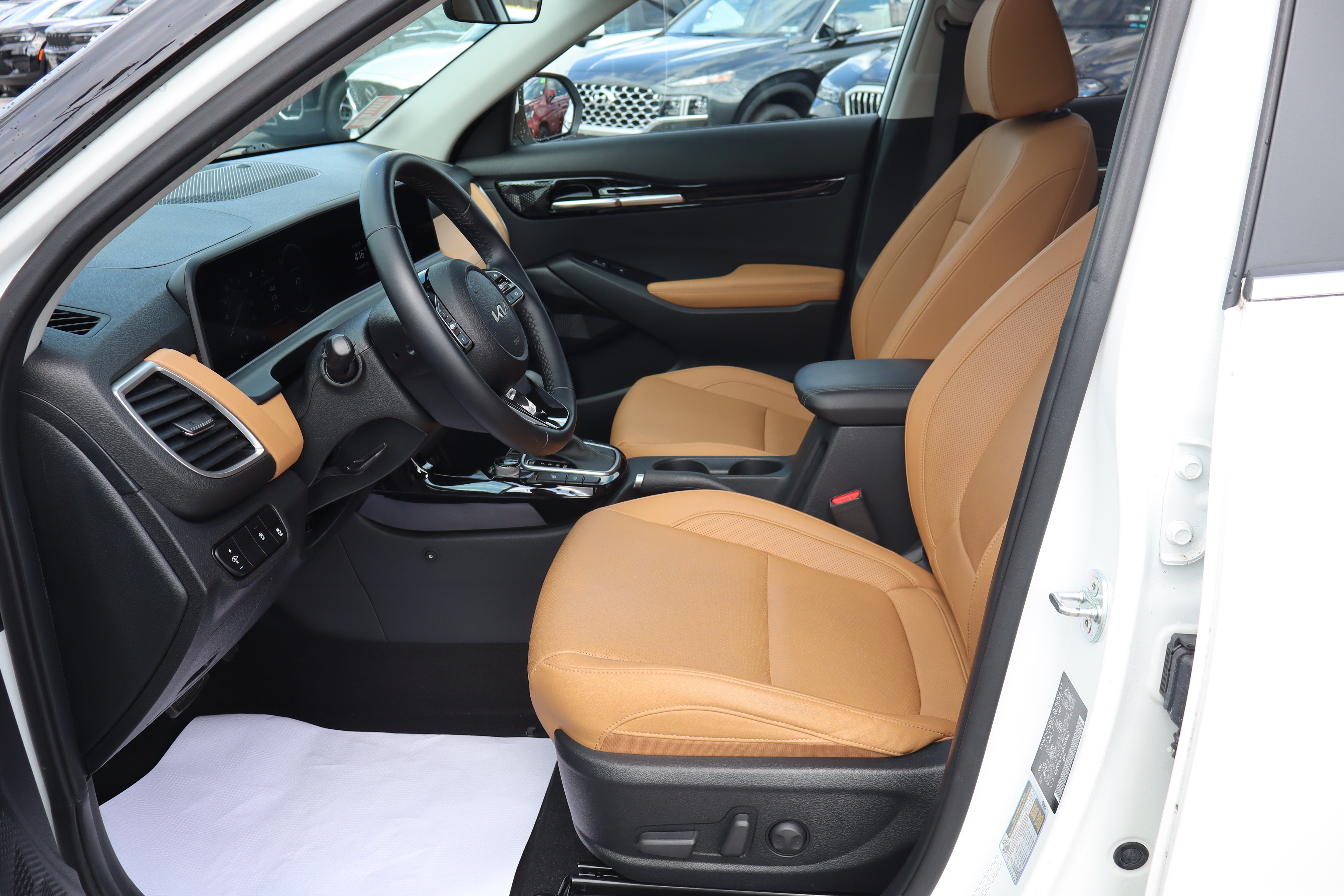2024 Kia Seltos EX