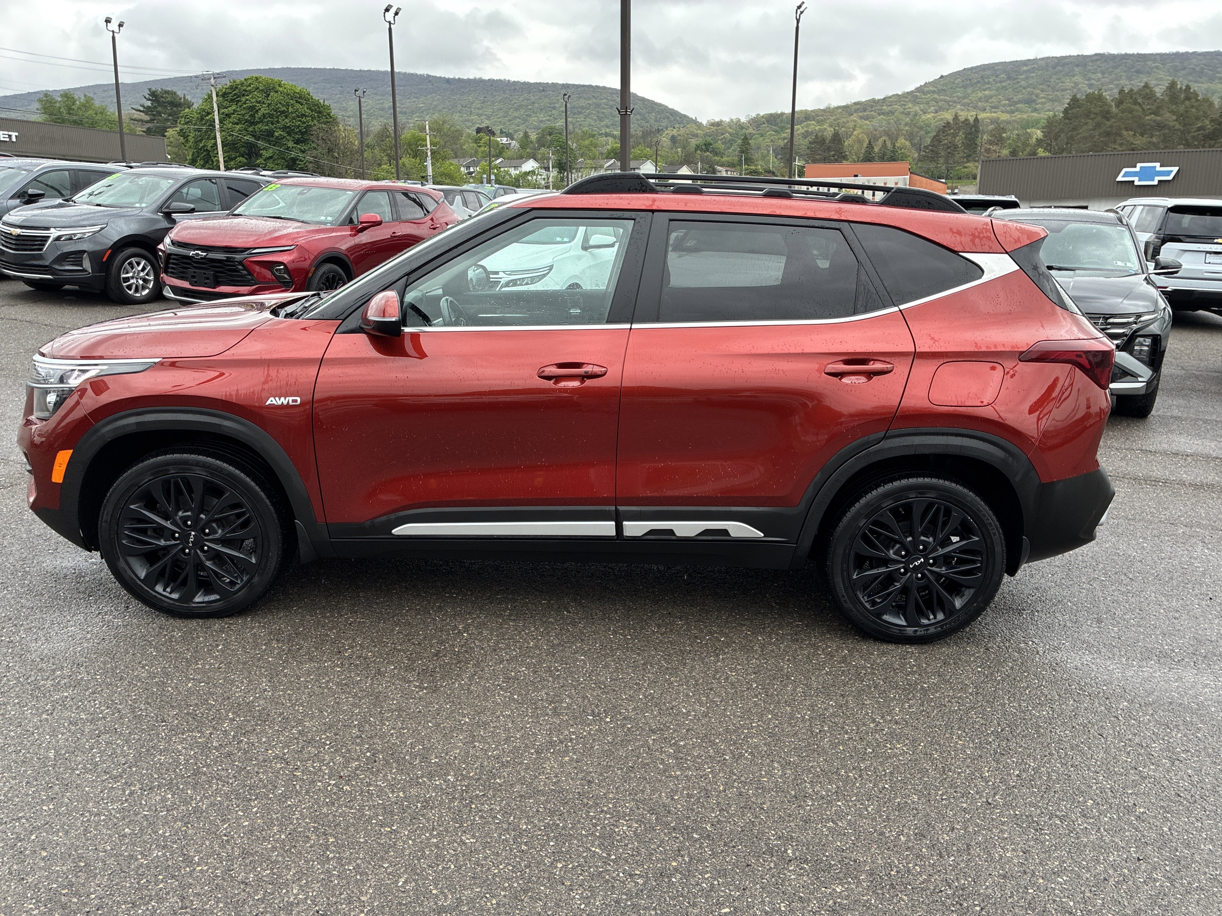 2022 Kia Seltos Nightfall