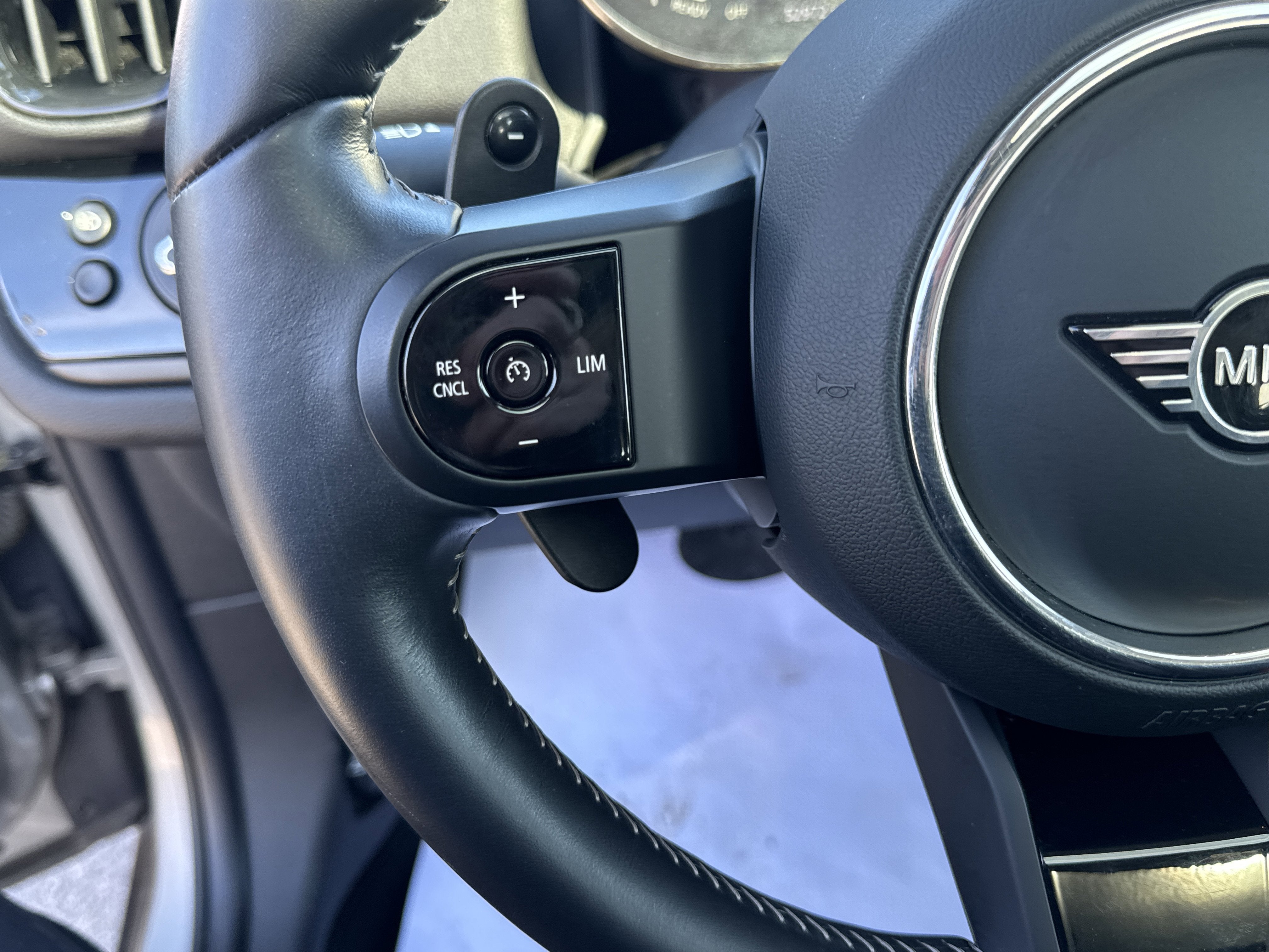 2023 MINI Countryman Cooper S