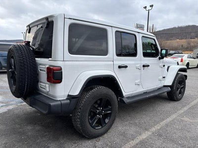 2022 Jeep Wrangler Unlimited Sahara Altitude 4x4