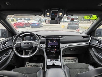 2025 Jeep Grand Cherokee Altitude 4x4