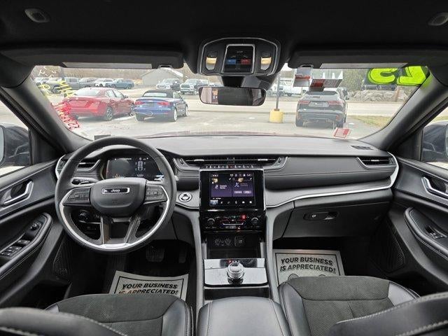 2025 Jeep Grand Cherokee Altitude 4x4