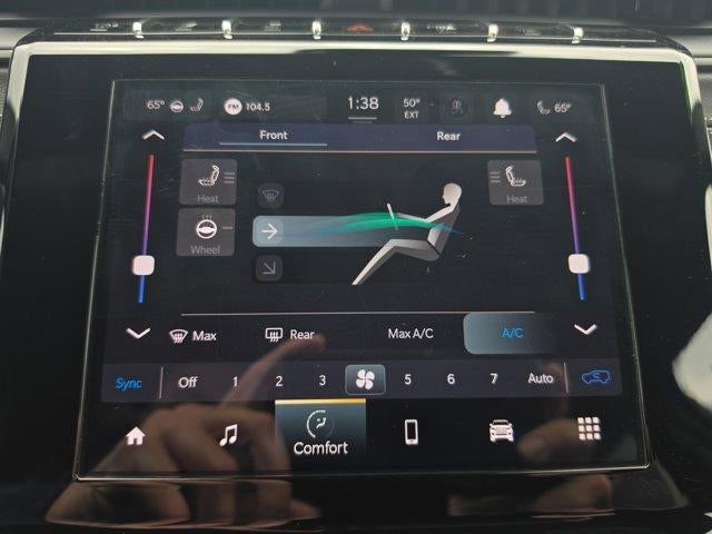 2024 Jeep Grand Cherokee L Laredo 4x4