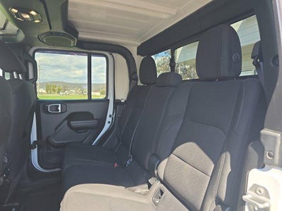 2022 Jeep Gladiator Sport S 4x4