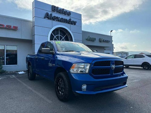 2017 RAM 1500 Express 4x4 Quad Cab 6'4" Box