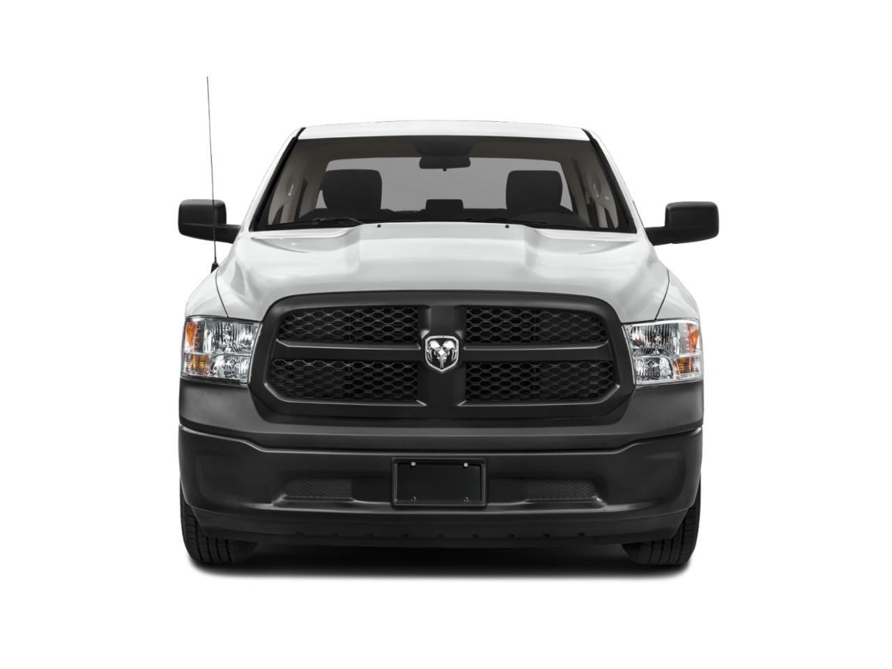 2019 RAM 1500 Classic Express 4x4 Crew Cab 5'7" Box