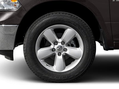2017 RAM 1500 Lone Star 4x4 Crew Cab 5'7" Box