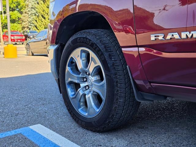2021 RAM 1500 Big Horn 4x4 Crew Cab 5'7" Box