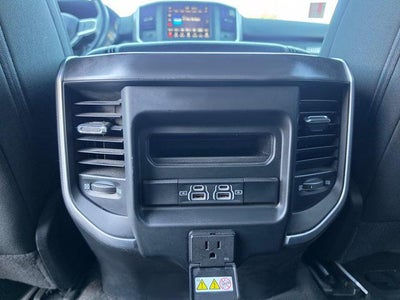 2021 RAM 1500 Big Horn 4x4 Crew Cab 5'7" Box