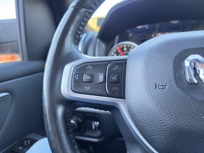 2021 RAM 1500 Big Horn 4x4 Crew Cab 5'7" Box