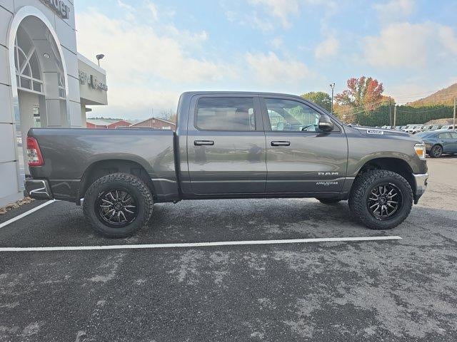 2022 RAM 1500 Big Horn 4x4 Crew Cab 5'7" Box