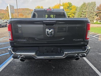 2022 RAM 1500 Big Horn 4x4 Crew Cab 5'7" Box
