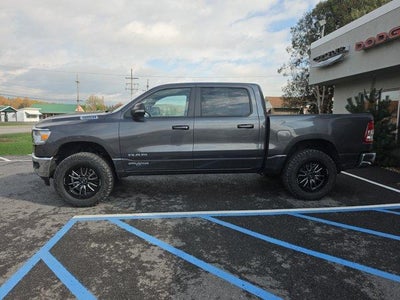 2022 RAM 1500 Big Horn 4x4 Crew Cab 5'7" Box