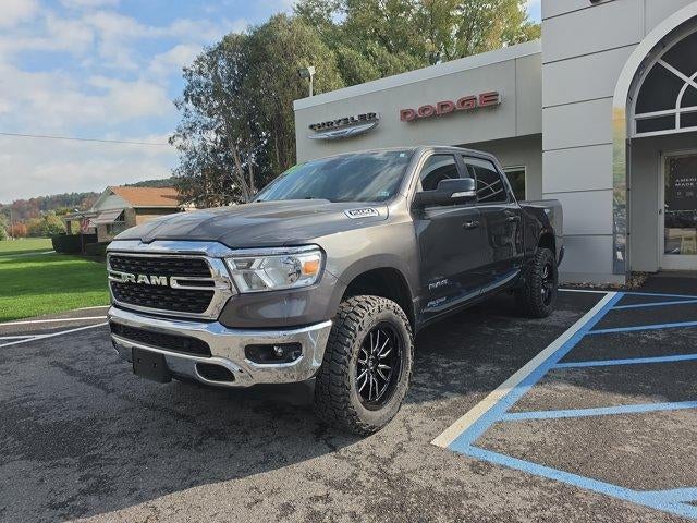 2022 RAM 1500 Big Horn 4x4 Crew Cab 5'7" Box