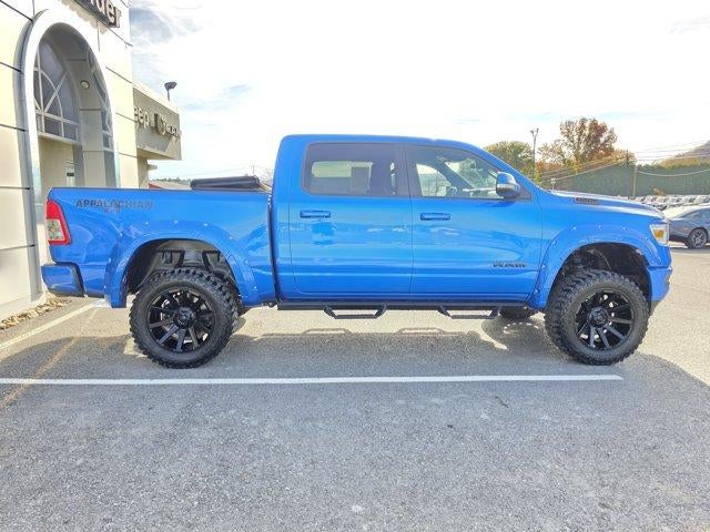 2020 RAM 1500 Big Horn 4x4 Crew Cab 5'7" Box
