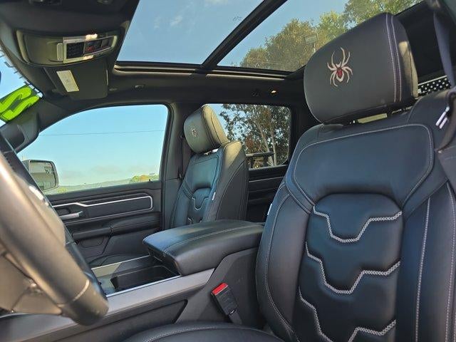 2022 RAM 1500 Big Horn 4x4 Crew Cab 5'7" Box