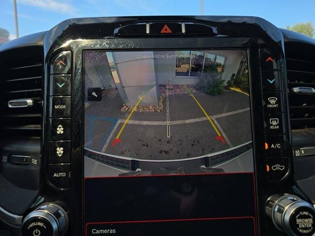 2022 RAM 1500 Big Horn 4x4 Crew Cab 5'7" Box