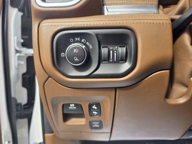 2021 RAM 1500 Longhorn 4x4 Crew Cab 5'7" Box