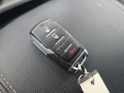 2023 RAM 1500 Big Horn 4x4 Crew Cab 6'4" Box