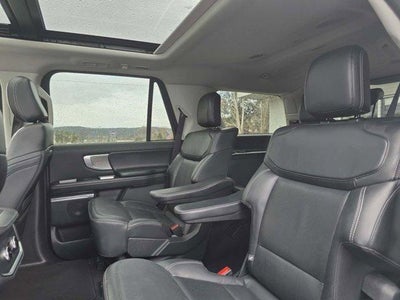 2025 Ford Expedition Platinum 4x4