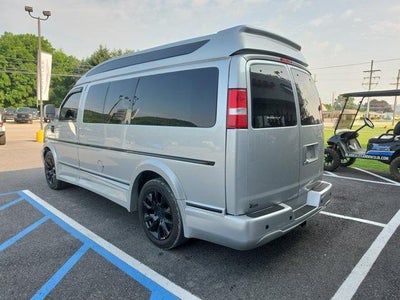 2021 Chevrolet Express Passenger 2500 Regular Wheelbase Rear-Wheel Drive 1LS