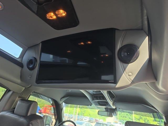 2021 Chevrolet Express Passenger 2500 Regular Wheelbase Rear-Wheel Drive 1LS