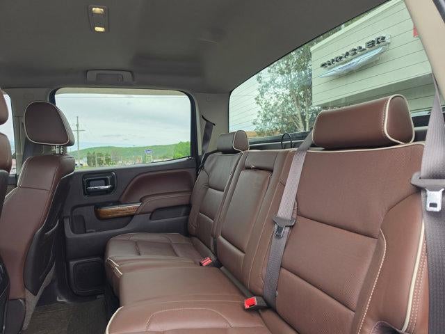 2015 Chevrolet Silverado 2500HD Built After Aug 14 Crew Cab Standard Box 4-Wheel Drive High Country